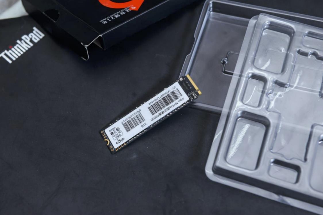 华硕主板m.2固态硬盘安装详细教程,笔记本m.2固态硬盘安装详细教程