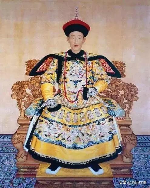 清朝皇帝官员为什么都戴一串珠子,清朝皇帝和官员都戴什么样的佛珠