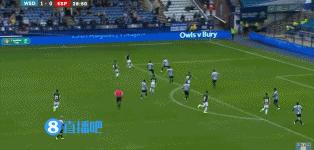 武磊鬼魅跑位斩获首球,武磊破门全场高喊武磊