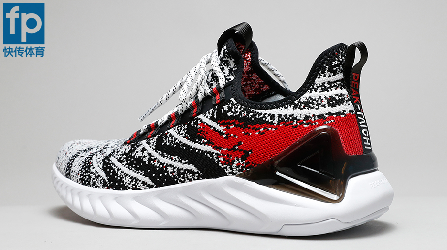 匹克态极2警告色开箱,匹克态极小球测评