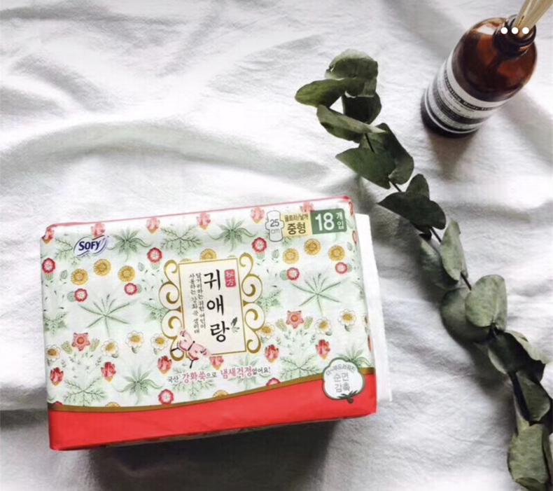 经期卫生巾建议买哪些的,经期选择卫生巾需要注意哪些事项