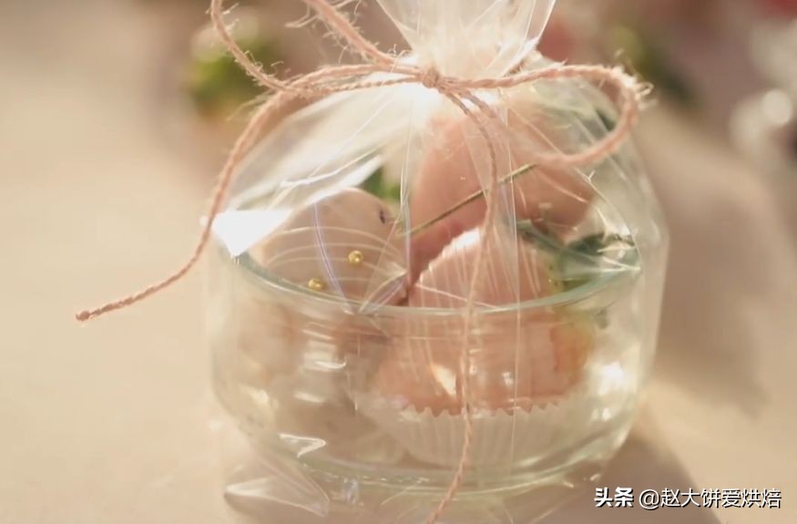 手工巧克力情人节礼物教程,巧克力糖葫芦草莓情人节