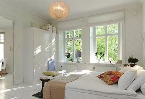 小卧室选什么样的双人床,卧室选1.5米床还是1.8米床