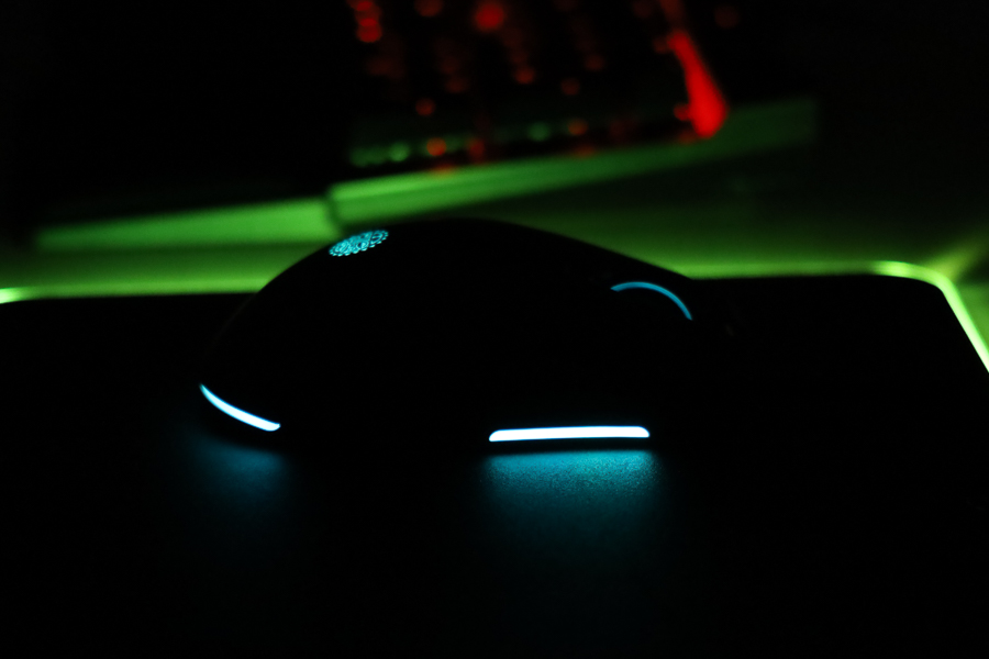 啥是佩琦？这就是配齐！联想玛雅之光外设套装评测