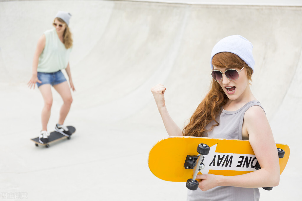 小孩滑板新手入门选什么样的滑板,滑板新手入门教学ollie滑板推荐