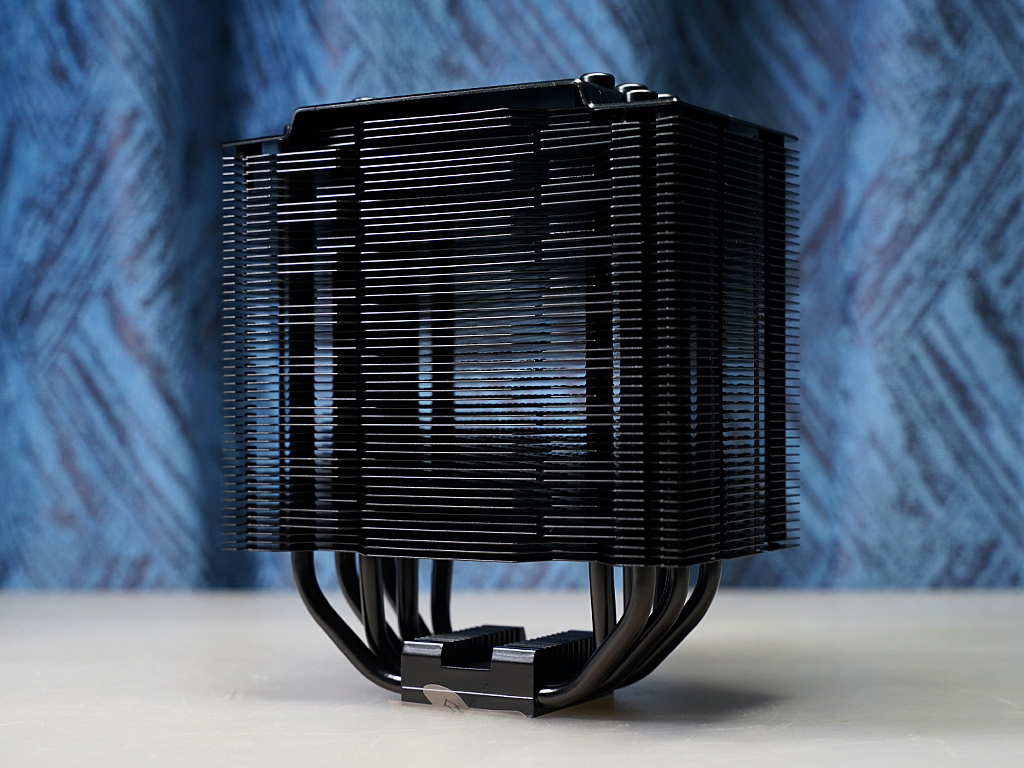 rx580极光版与rx590极光特别版,rx580和rx590gme买哪个好点