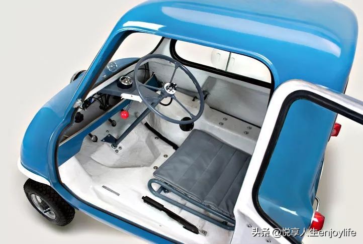 世界上最小的汽车的视频,世界上最小的汽车有多小