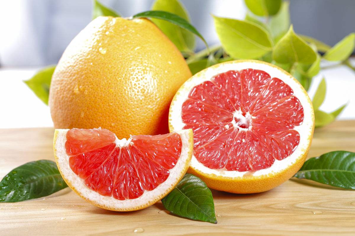 怀孕吃什么水果好胎儿皮肤白,怀孕吃什么水果胎儿长得漂亮