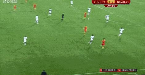 痛心疾首！这帮白切鸡的停球技术，真的有天天练球吗？