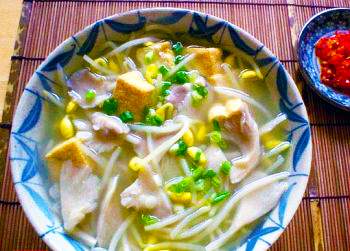 南京本地特点小吃推荐必吃,去南京吃地道的小吃去哪里