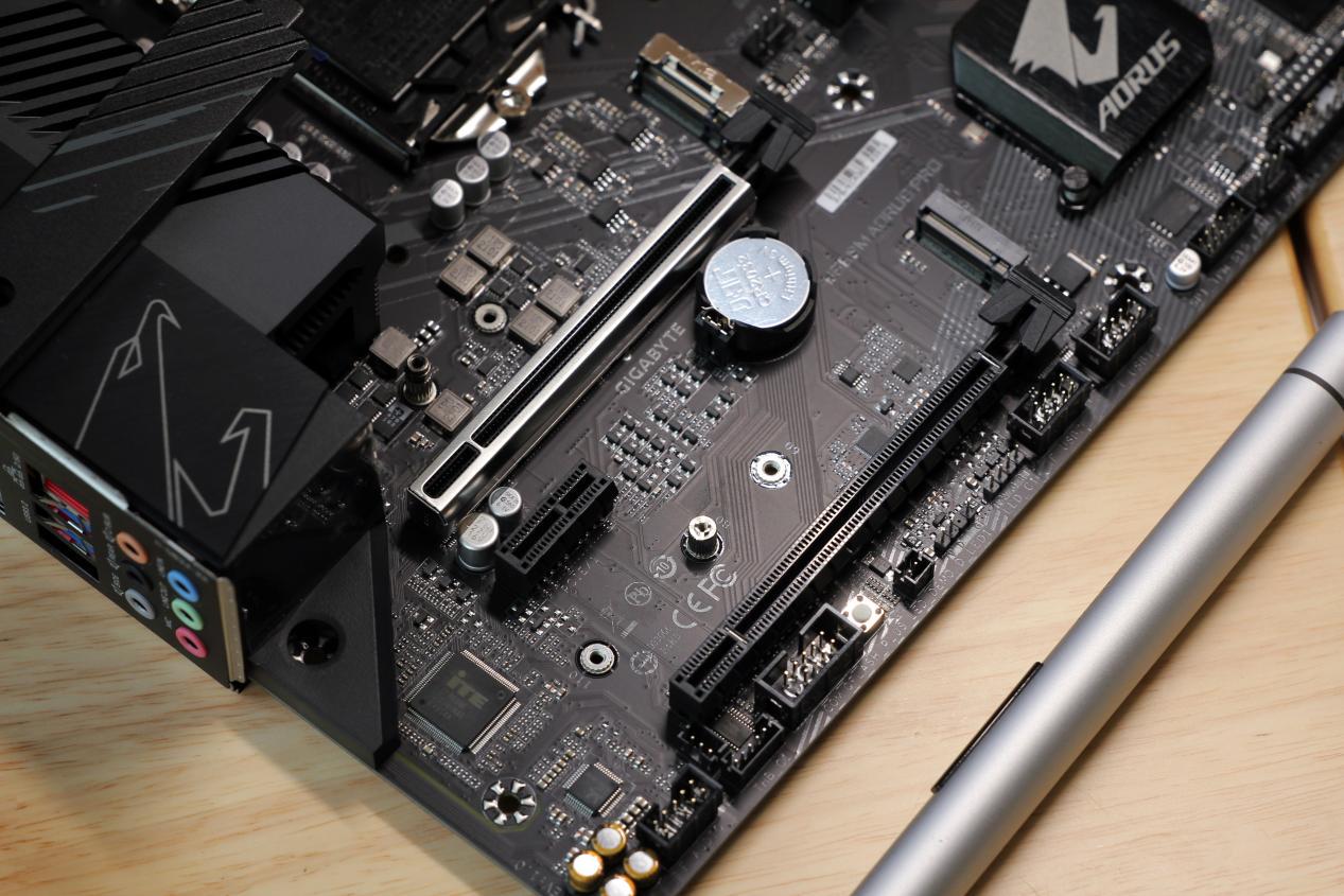 技嘉b560maoruspro小雕主板,技嘉小雕b360maoruspro