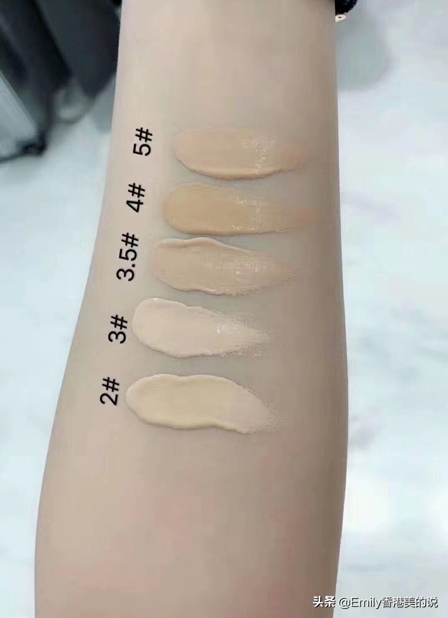 平价持妆久不暗沉的粉底液测评,油皮亲妈遮瑕效果好的粉底液