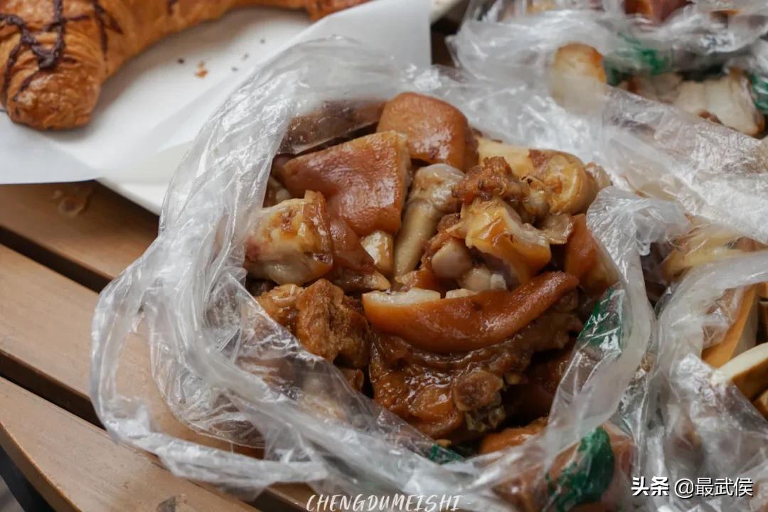 成都这些小店要关门的话，好多人会哭的！