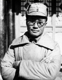 从关家垴战斗看彭德怀和*伯承刘**两位元帅考虑的层次