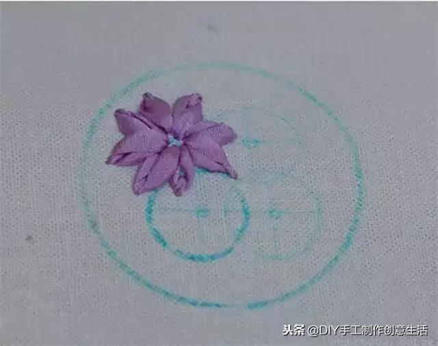 丝带手工发夹制作教程,丝带发夹手工制作蝴蝶结