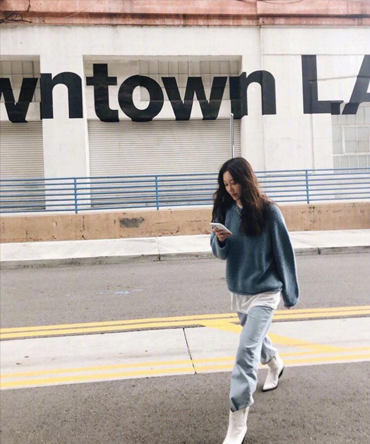 闊╁浗绌挎惌鏄ュ鏂版,闊╅噷闊╂皵鐨勬槬瑁呯┛鎼竴鏁村