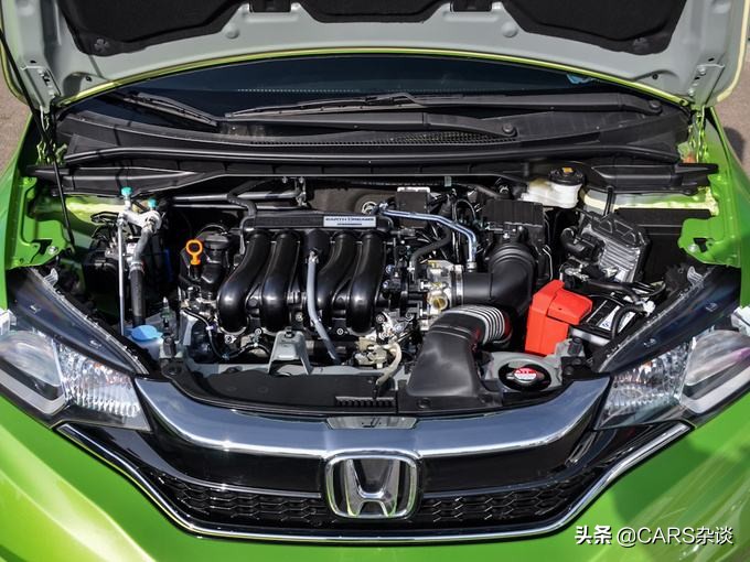 晚上去4S店验车怎么看外观,提新车注意事项以及验车的方法