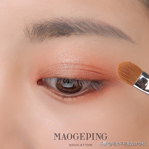 烂番茄系妆容教程,烂番茄色的妆容