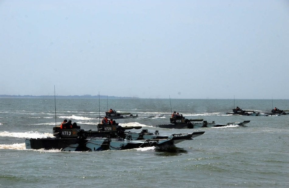 北京的警告绝非说说，解放军行动已实战化！蔡英文真要“歇菜”了