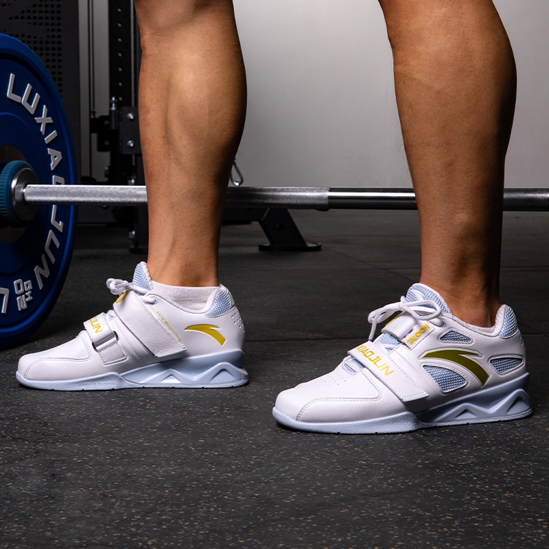 吕小军举重鞋和安踏举重鞋区别,安踏在国外健身圈被吕小军带火了