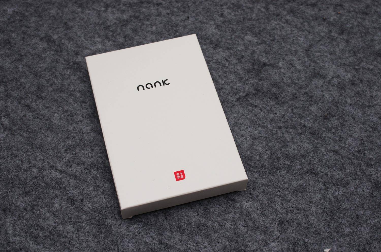 mipow无线充电宝可以有线充电吗,nank南卡磁吸无线充电宝