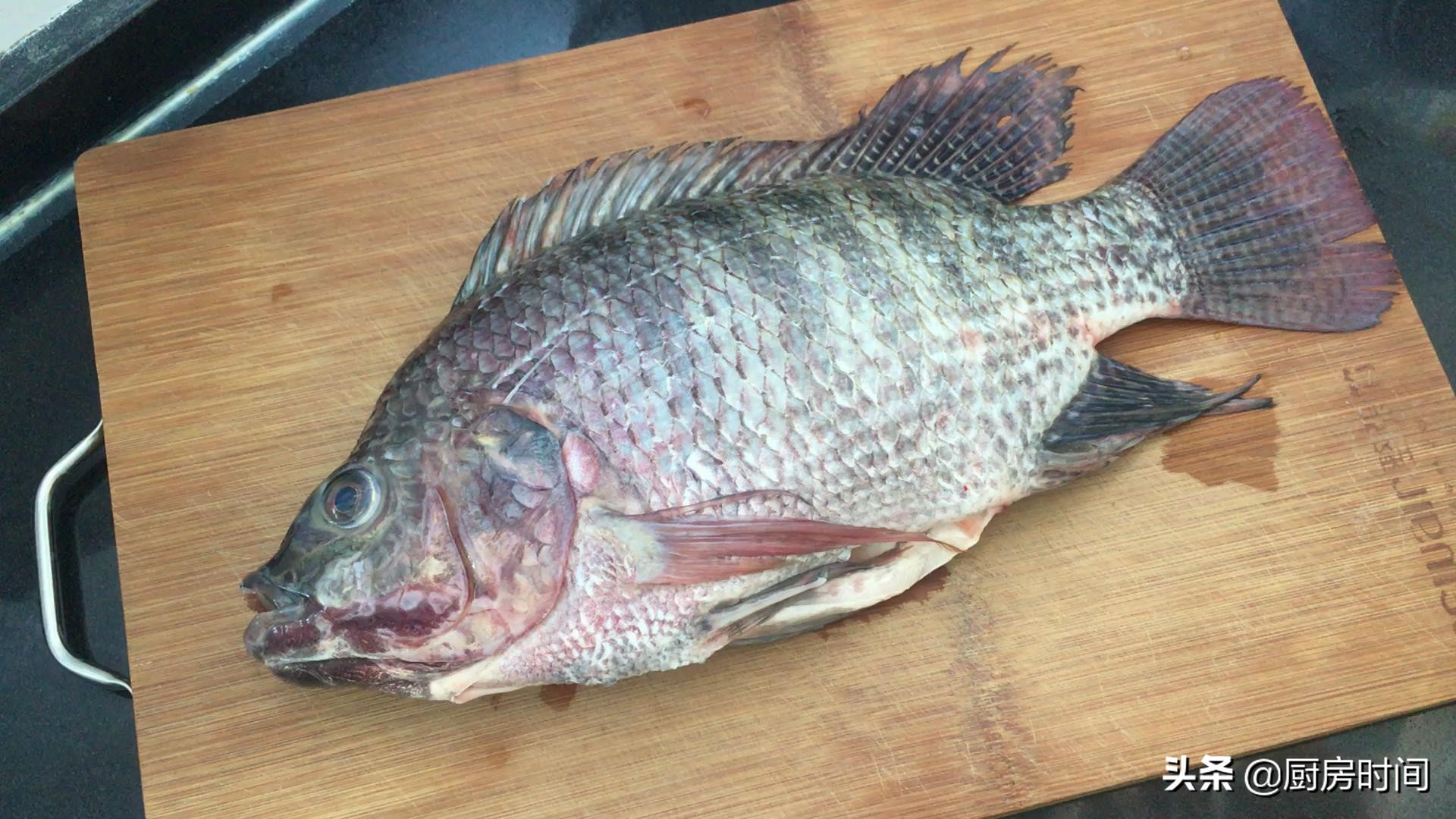 让你味蕾大动的三款烤鱼做法,烤鱼如何做到上桌有味久煮不咸