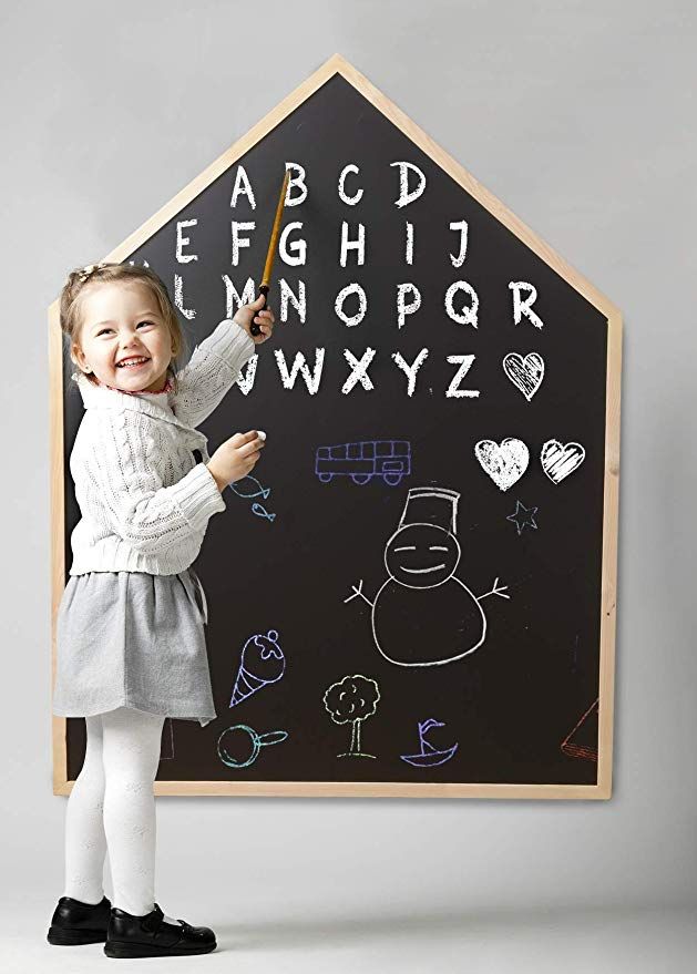 早备个黑板墙就好了！能涂能画实用与颜值兼具，解决了带娃难题