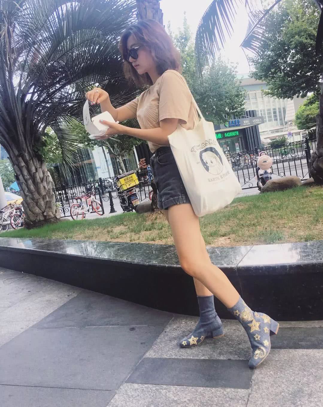 小脚的美丽与哀愁，34/35码的她们都是怎么买鞋的？