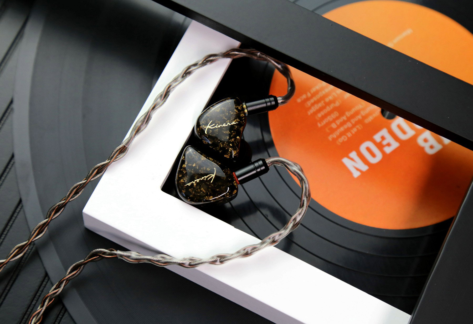 千元动铁耳机测评,1000元级圈铁四单元耳机测评