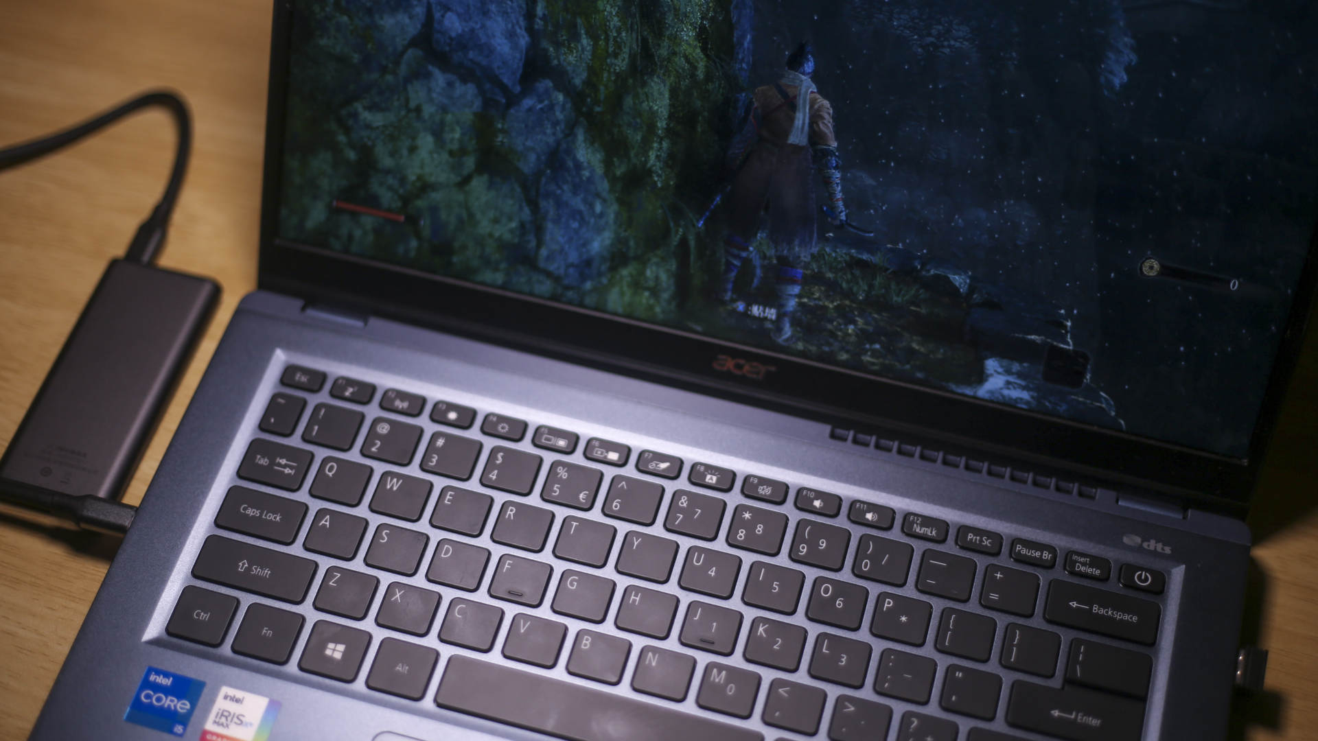 铠侠240g固态硬盘怎么装,foresee固态硬盘和铠侠哪个好