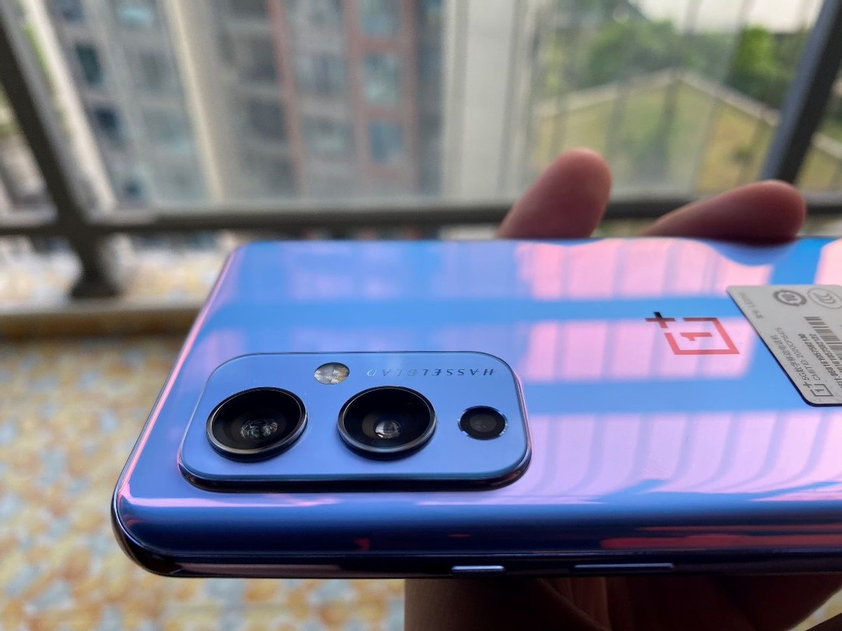 近期高性价比旗舰手机推荐,学生党买得起的二手旗舰手机