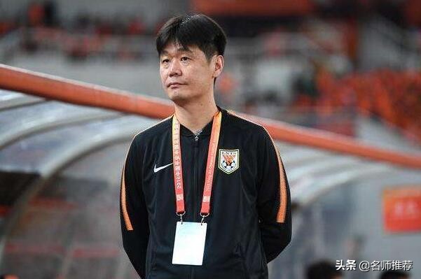 李霄鹏最新消息李霄鹏目前干什么,李霄鹏吹响本土教练的集结号