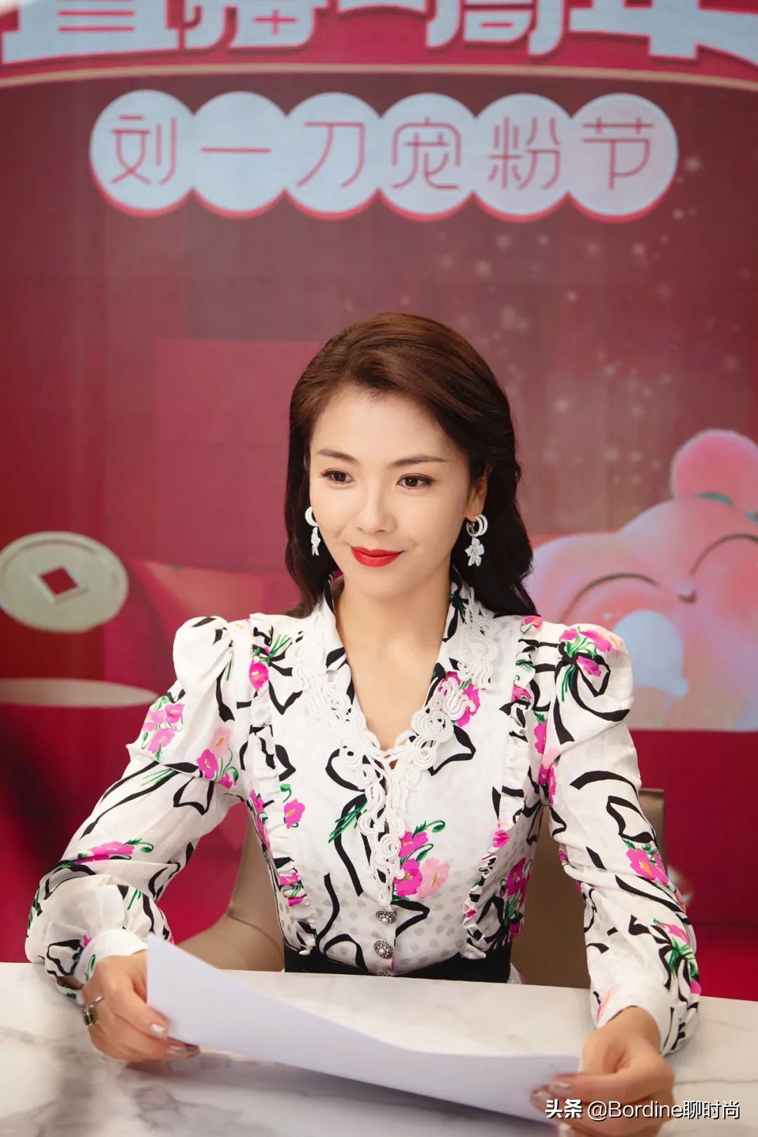 刘涛穿搭风格大胆又多变,刘涛这几套造型活泼又显嫩