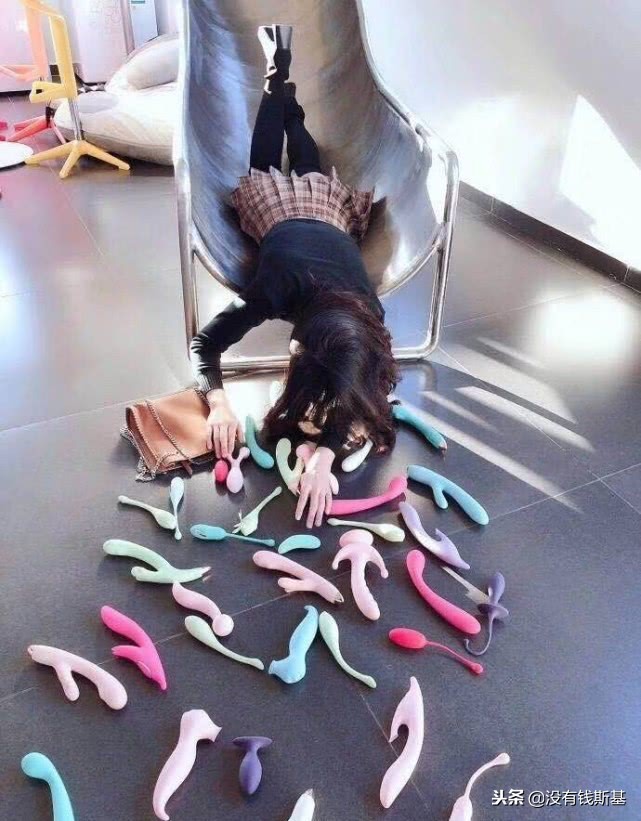 英雄联盟里的强力英雄是谁,英雄联盟最开始的英雄是谁