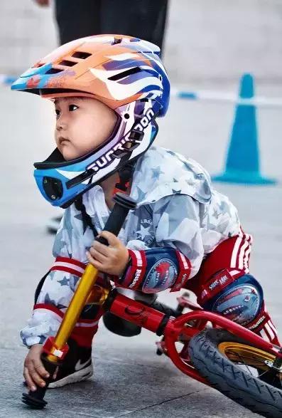 聪明的孩子都在玩！门头沟这家平衡车俱乐部国庆节大促销！快预约吧