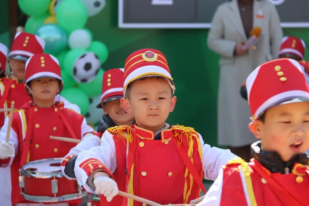 足球嘉年华暨六一活动,幼儿园足球嘉年华开幕