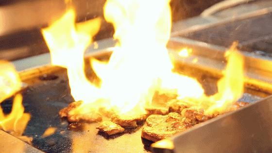 “暖男级”五星酒店自助，藏着林俊杰打卡过的正宗咖喱