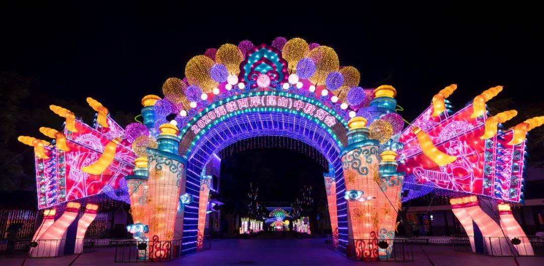 穿汉服赏花灯猜灯谜,苏州周庄古镇汉服