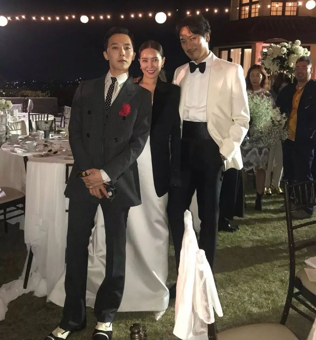 airforce1权志龙鞋带反绑,权志龙同款系鞋带慢教程