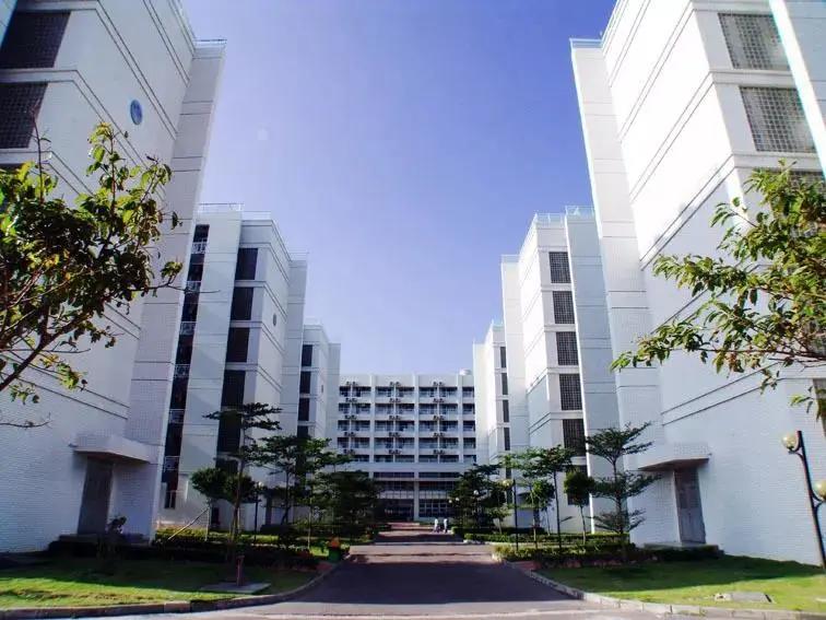 珠海新高一住宿需要备什么,珠海各高中住宿一览表