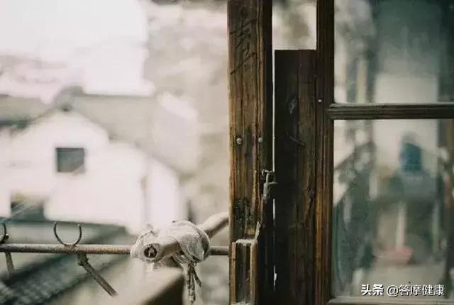 尿路感染有哪些实验室检查异常,身体出现了一些异常的症状