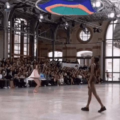 三宅一生菱格包经典色,日本菱格包三宅一生真假