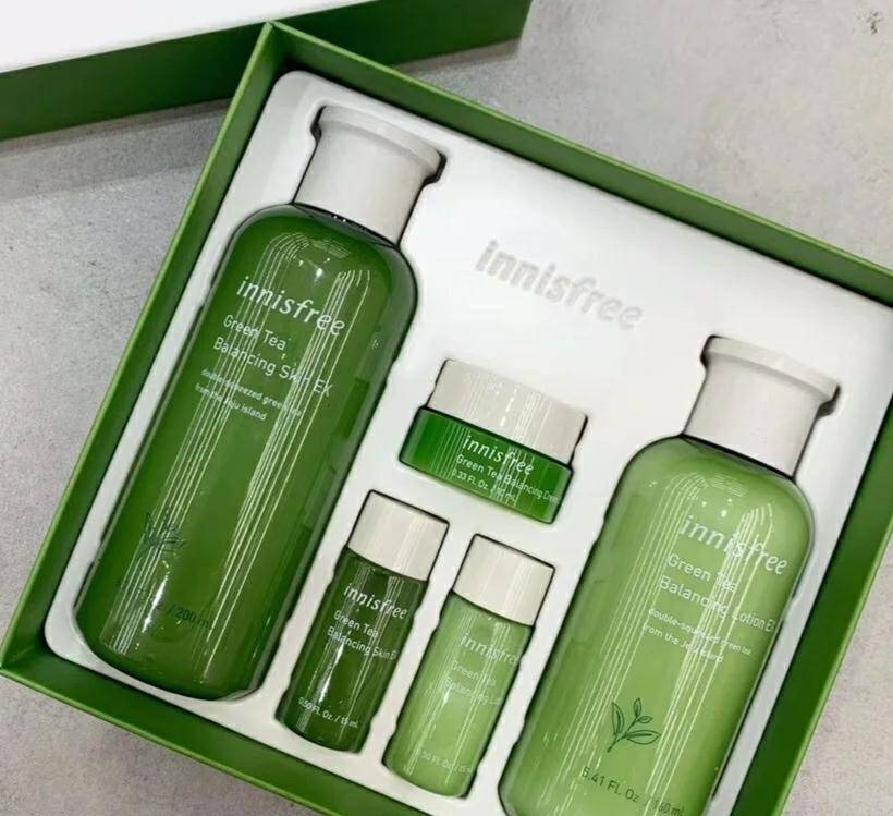 珀莱雅和悦诗风吟洗面奶哪个好用,悦诗风吟抗皱美白淡斑紧致套盒