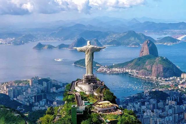 20年前的巴西足球首发阵容,02年巅峰巴西阵容