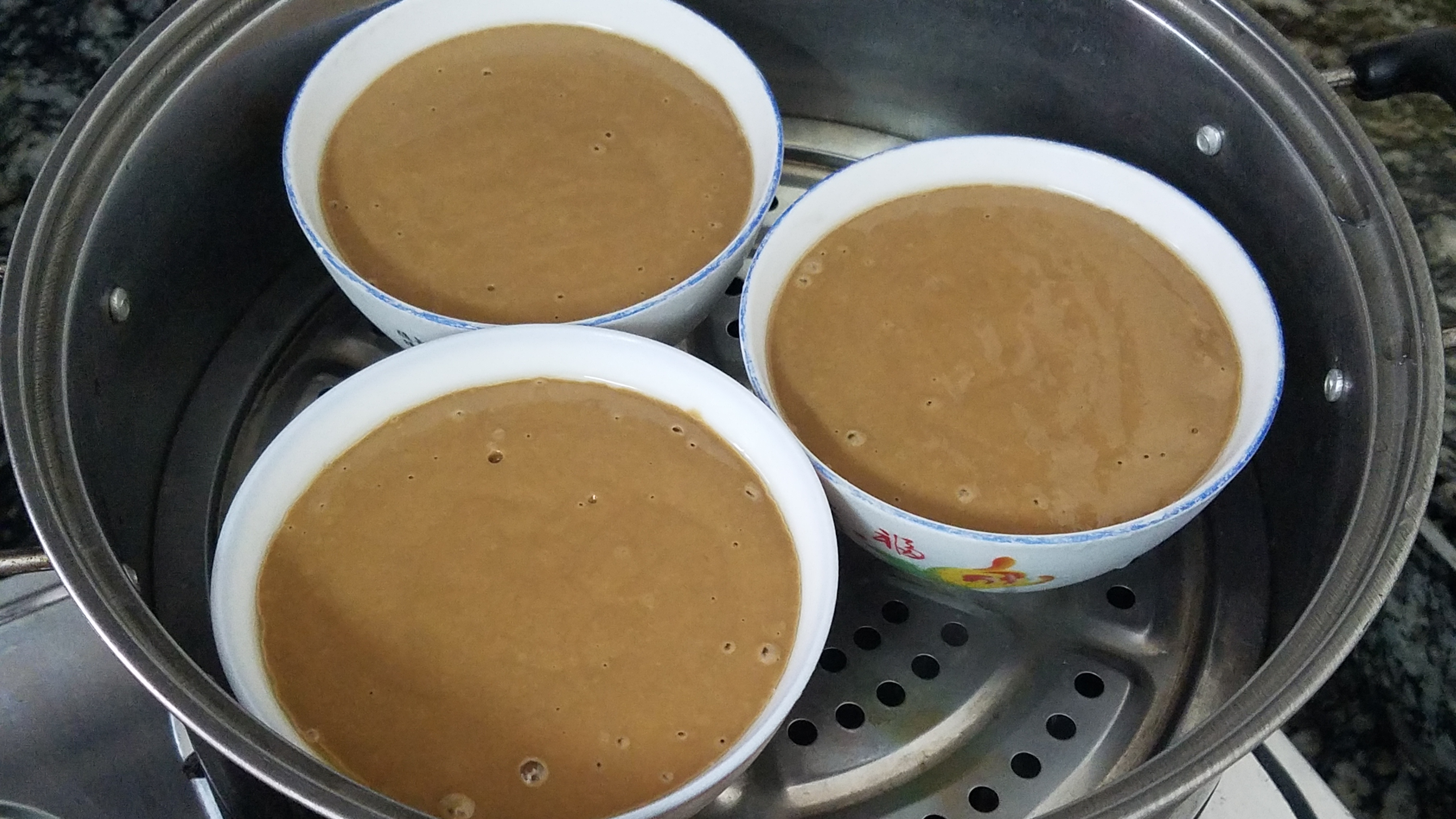 传统的红糖发糕怎么做,用包子面可以做红糖发糕嘛