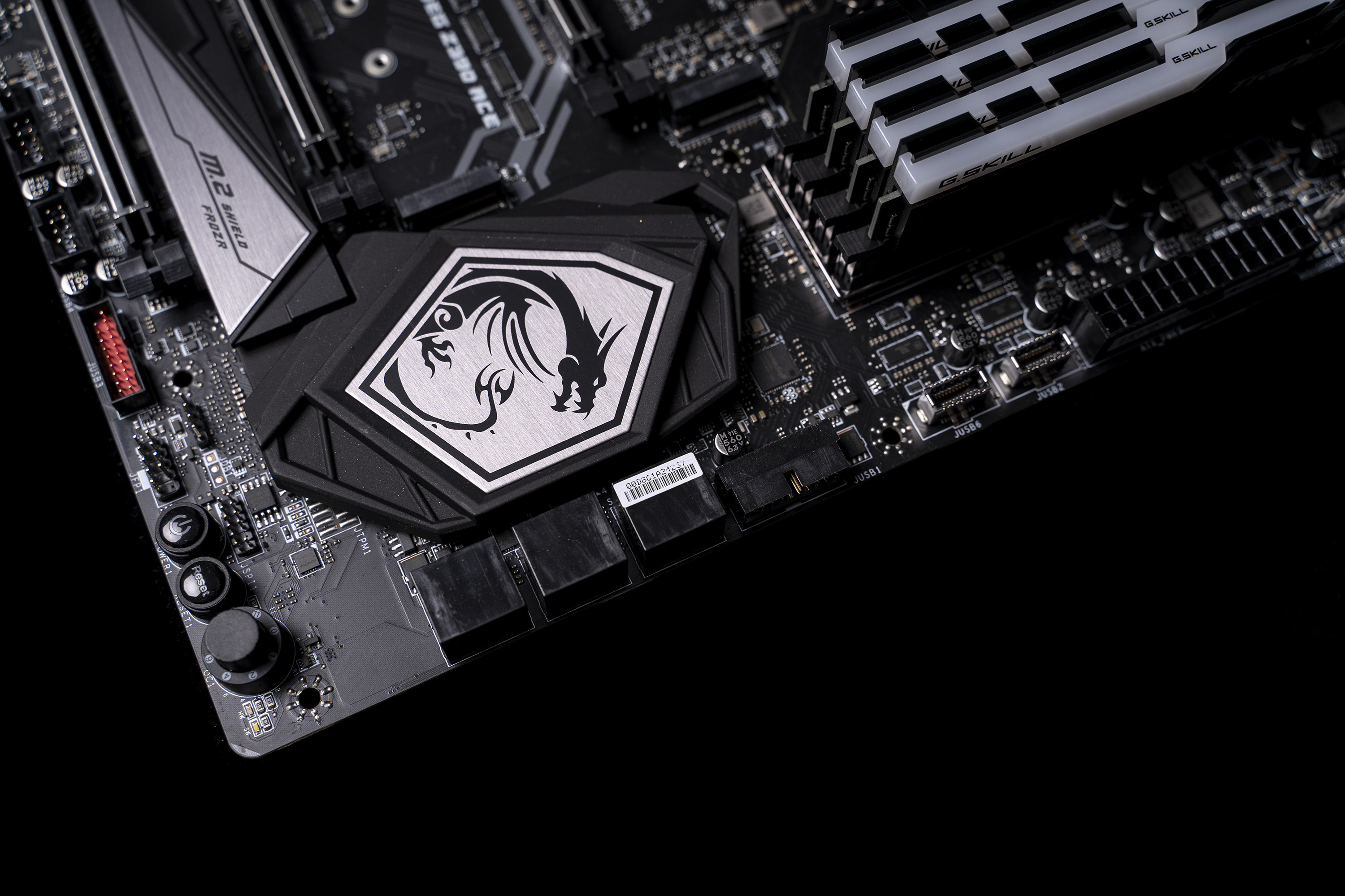 联力鬼斧机箱装机配件推荐,联力鬼斧机箱安装视频