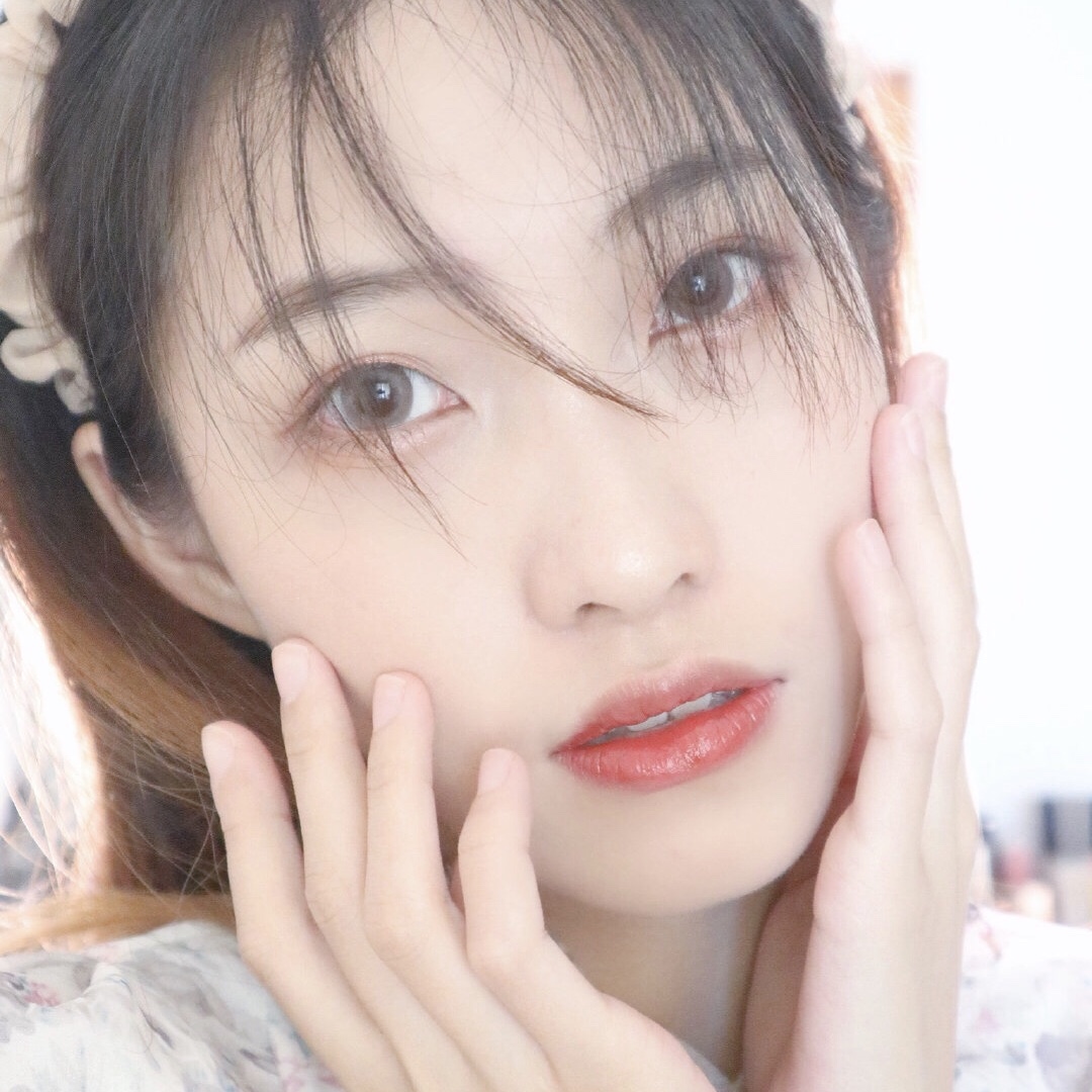 兰蔻广角羽扇防晕染睫毛膏天鹅颈,又细又不晕妆的睫毛膏推荐