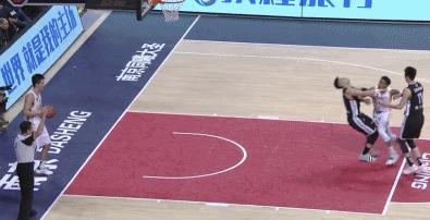 郭艾伦同曦球员,辽宁对同曦郭艾伦