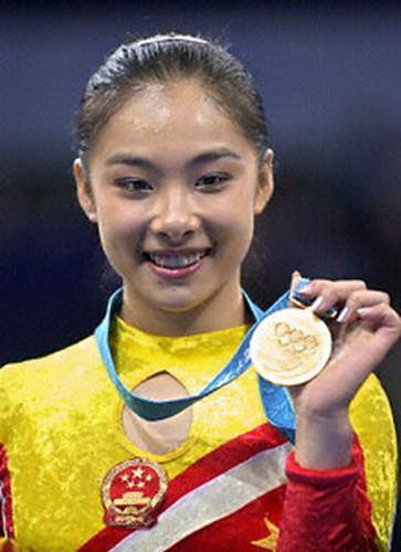 刘璇和郭晶晶谁的分量更重,刘璇夺冠年龄