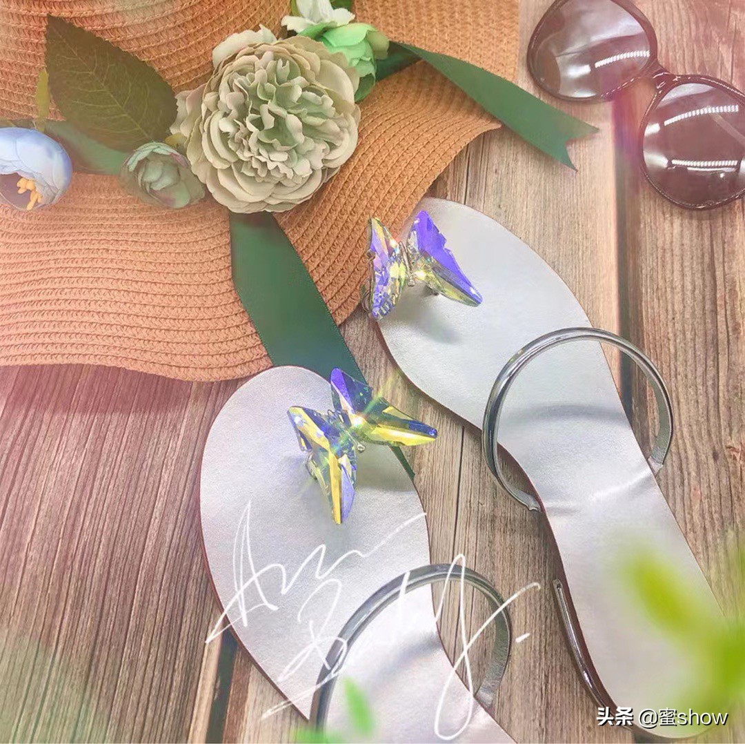 puma哪款拖鞋好看,puma2022款毛毛拖鞋搭配